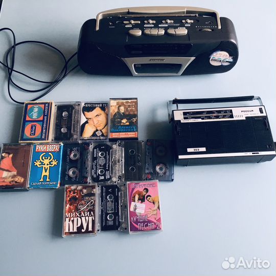 Кассетный магнитофон / радиоприемник/кассеты СССР