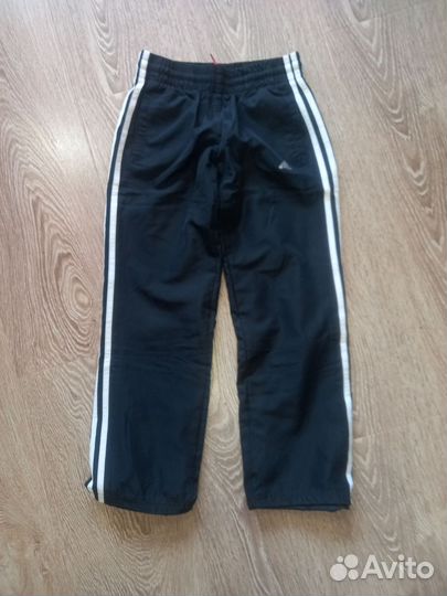 Спортивный костюм adidas на 140