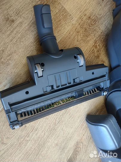 Пылесос LG VC73201uhap 2000W