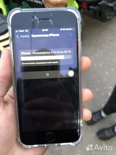 Телефон iPhone 6s