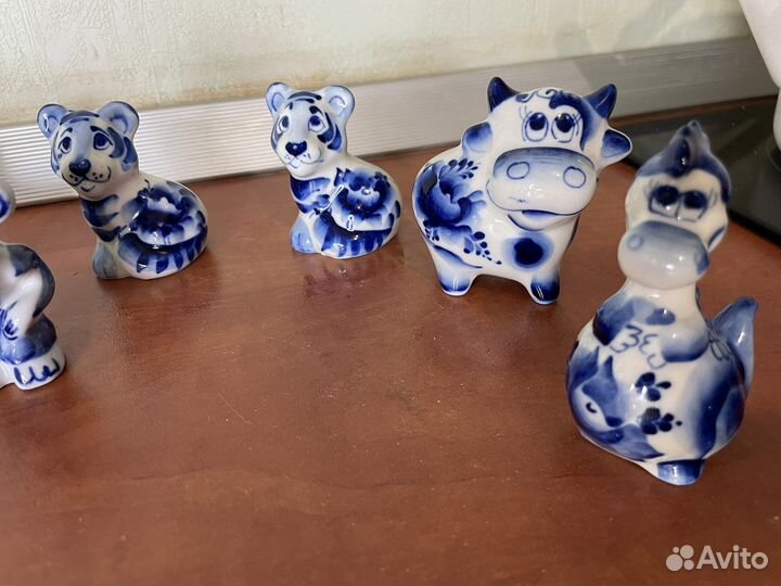 Статуэтки гжель