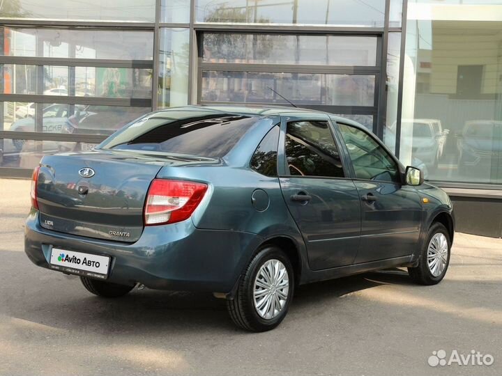 LADA Granta 1.6 МТ, 2014, 174 452 км