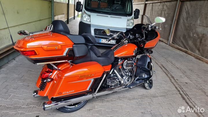 Harley-Davidson CVO Road Glide Limited 117