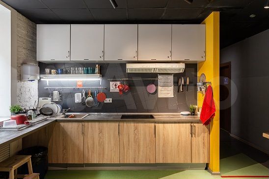 Комната 16 м², 1/3 эт.