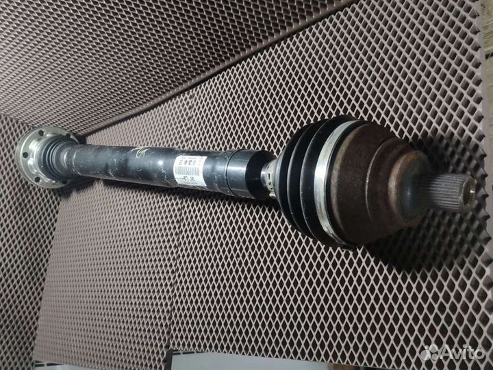 Привод правый vag 1k0407272pl