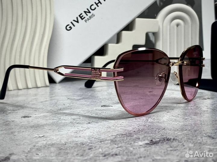 Очки givenchy с комплектом