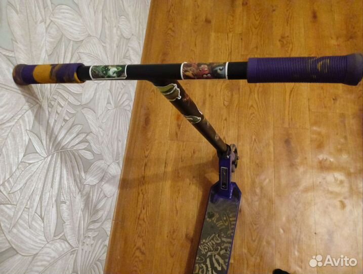 Трюковой самокат