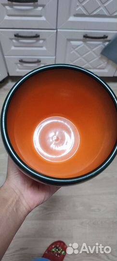 Горшки керамические-кашпо новые 2 штуки