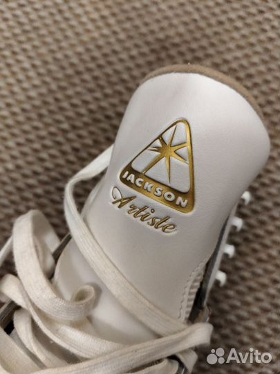 Фигурные коньки Jackson Artiste