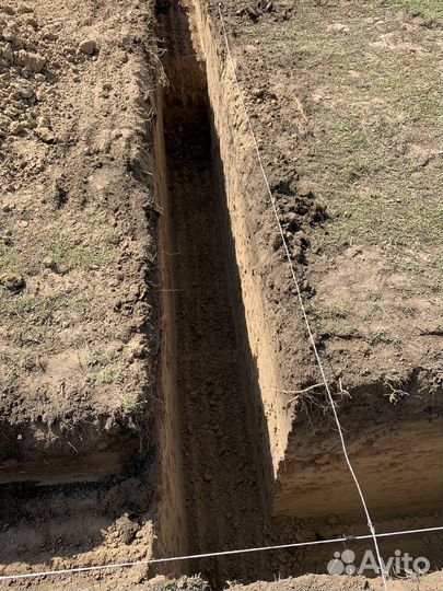 Мини-экскаватор