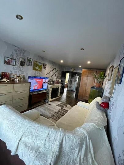 2-к. квартира, 52 м², 5/5 эт.