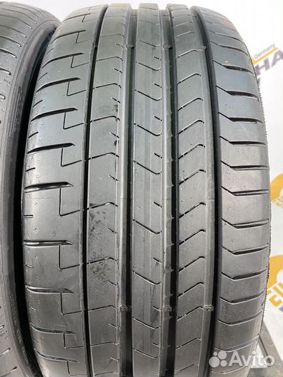 Pirelli P Zero PZ4 235/35 R19 90W