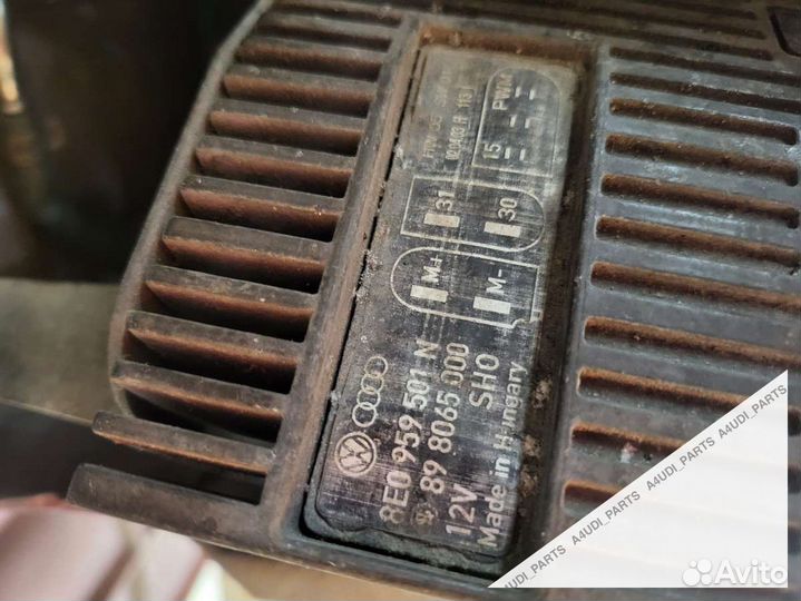 Блок управления вентилятора Audi A4 B7 (S4,RS4) 8E