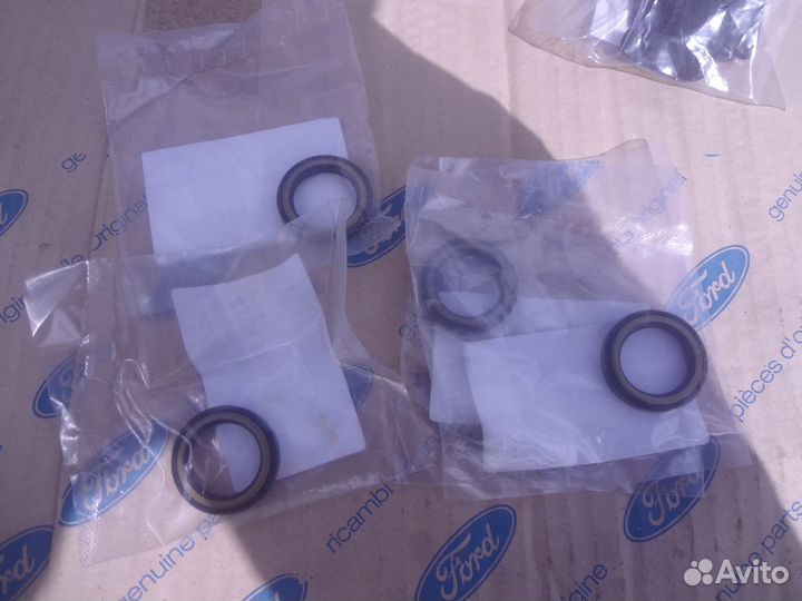 Сальник первичного вала МКПП Hyundai-KIA