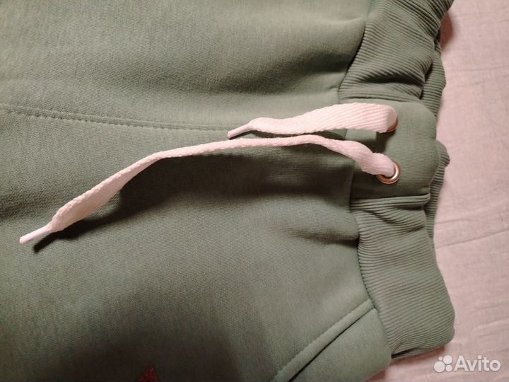 Спортивный костюм рост 152,с начесом