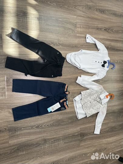Рубашки и брюки на мальчика