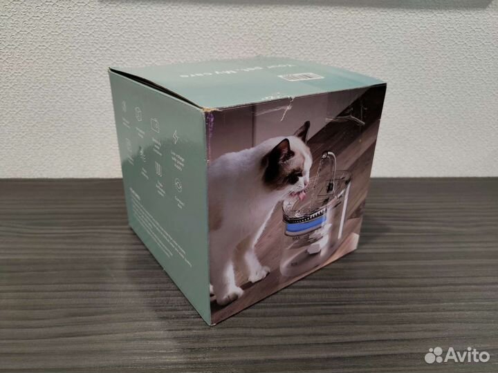 Фонтан поилка для кошек