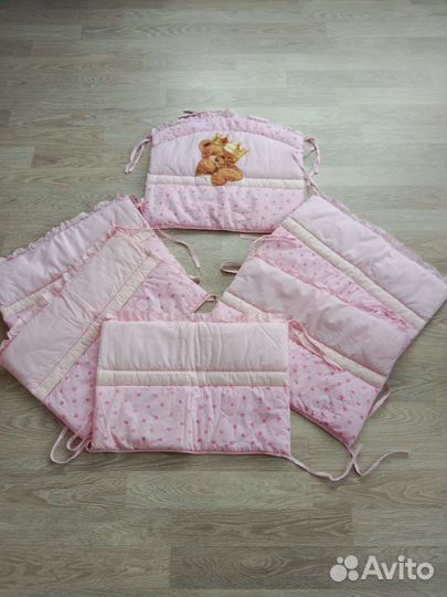 Комплект в кроватку