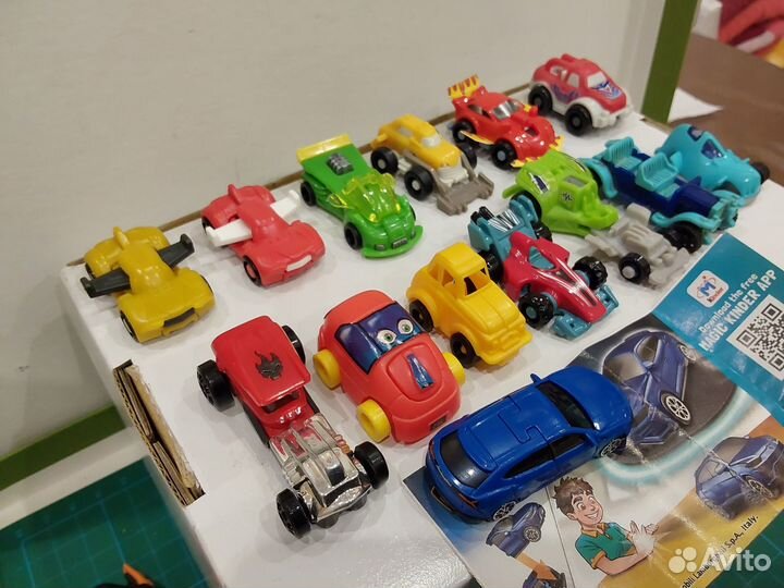 Киндер машинки транспорт машины авто
