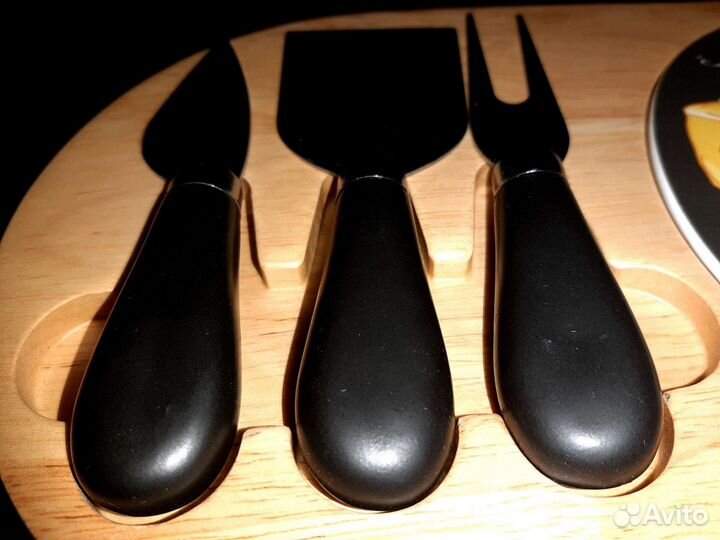 Набор ножей для сыра lefard новый