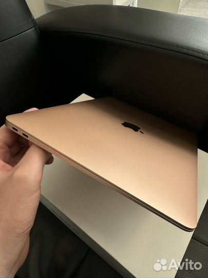 Macbook AIR (retina, 13-inch, 2019)