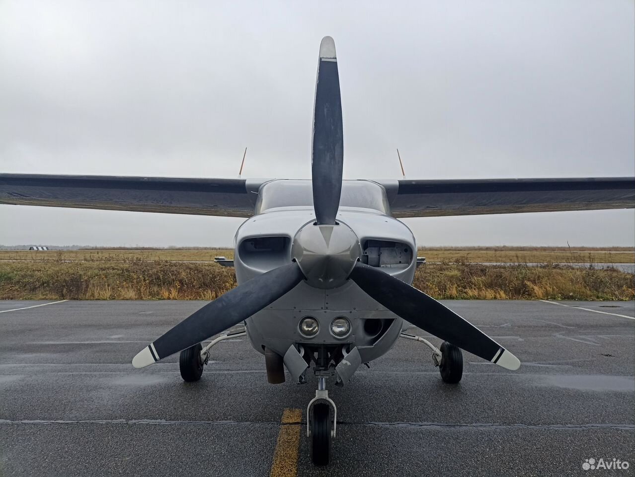 Самолёт Cessna P210N
