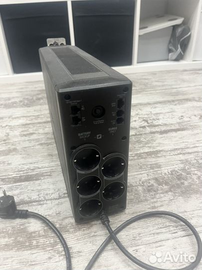 Ибп APC Back -UPS Pro 900