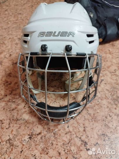 Шлем хоккейный bauer re akt