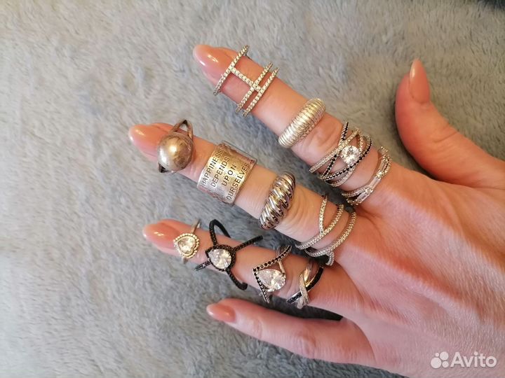 Украшения женские