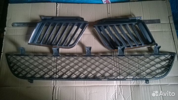 Решетка радиатора mitsubishi l200