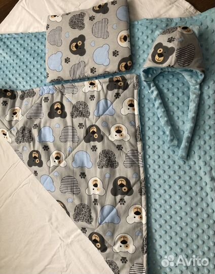 Комплект для новорожденного одеяло и подушка