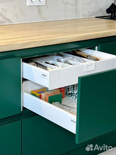 Прямая кухня. Кухонный гарнитур на заказ