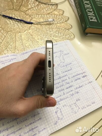 iPhone 15 Pro, 128 ГБ