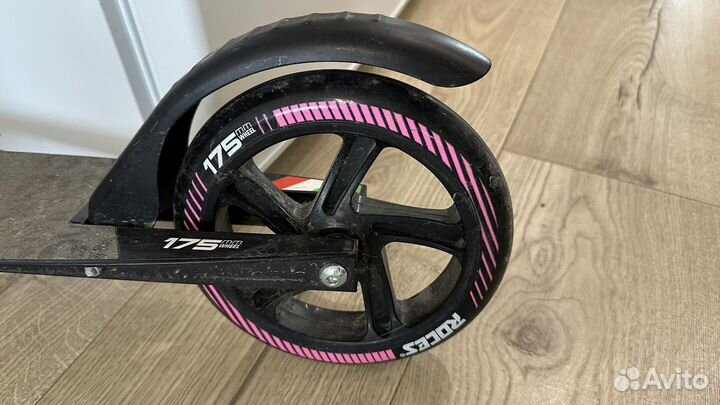 Самокат Roces 175 мм