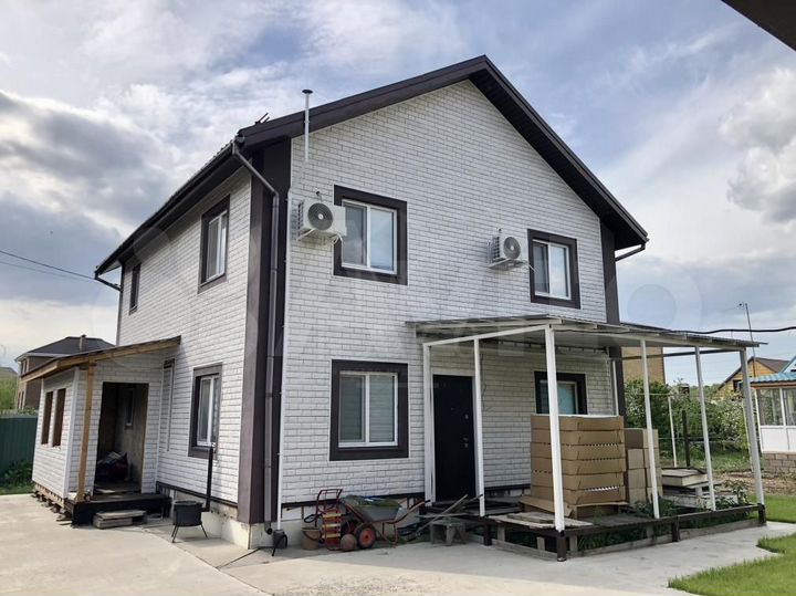 Коттедж 134 м² на участке 5 сот.