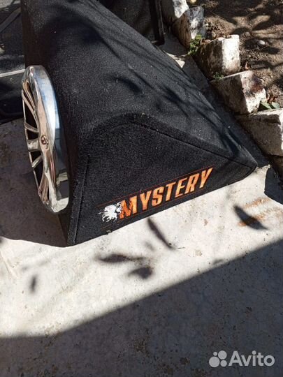 Сабвуферы и колонки