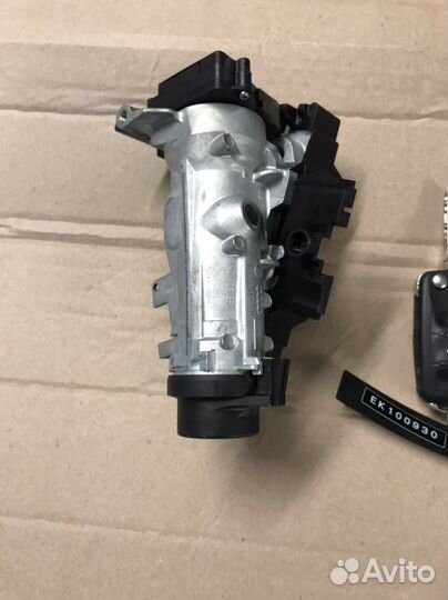 Замок зажигания с ключом Skoda Rapid