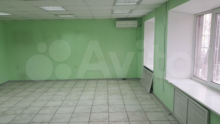 Торговое помещение, 48.8 м².фасад