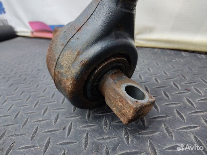 41218620 Тяга реактивная V-образная Iveco Stralis