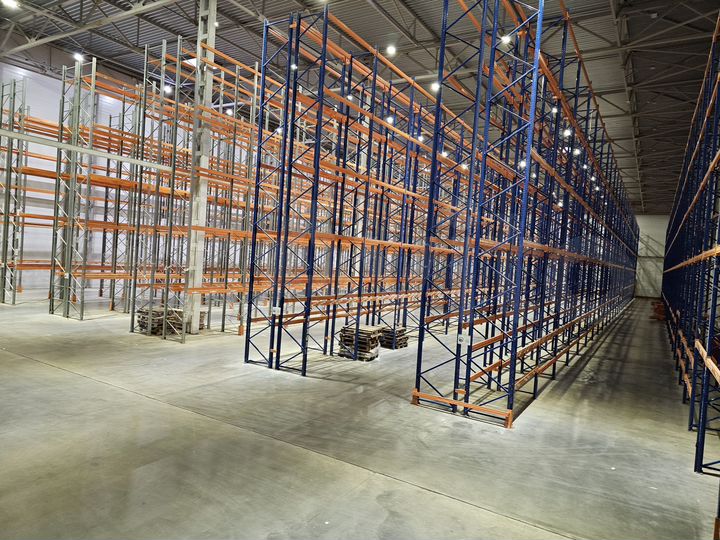 Склад, 42000 м²
