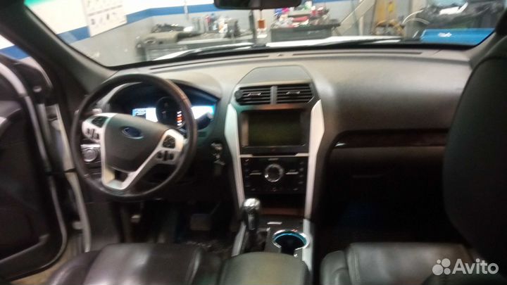 Ford Explorer 3.5 AT, 2014, 210 348 км