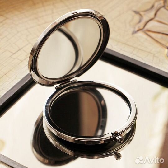 Зеркальце карманное, новое