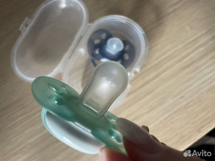 Соска пустышка avent 0 6