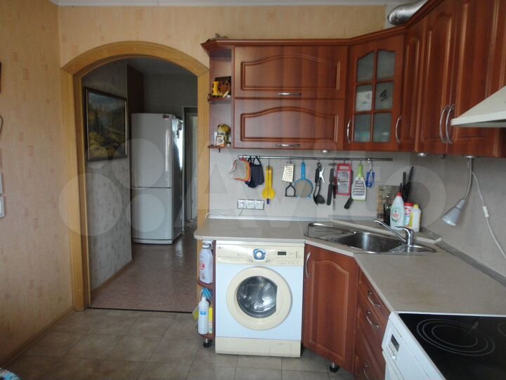3-к. квартира, 67 м², 9/10 эт.