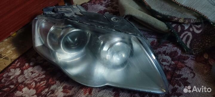 Фара правая адаптивный пассат б6