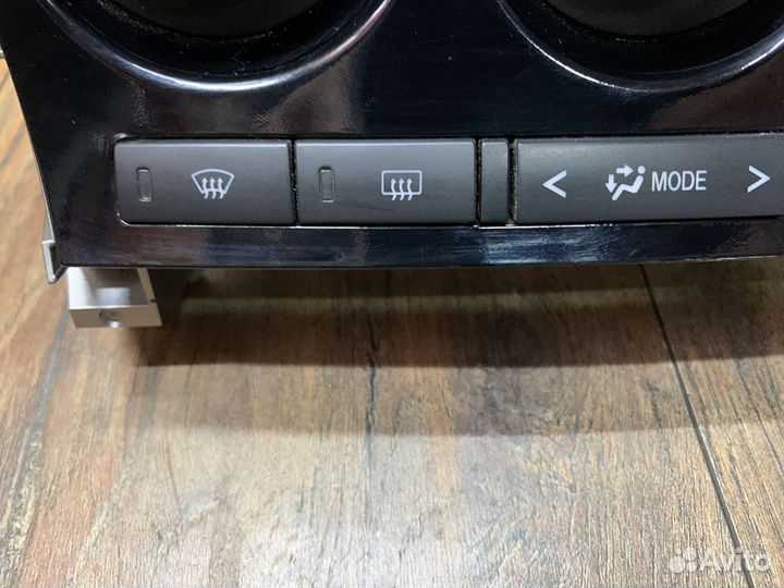 Mazda 3 BL Блок управления климат. установкой