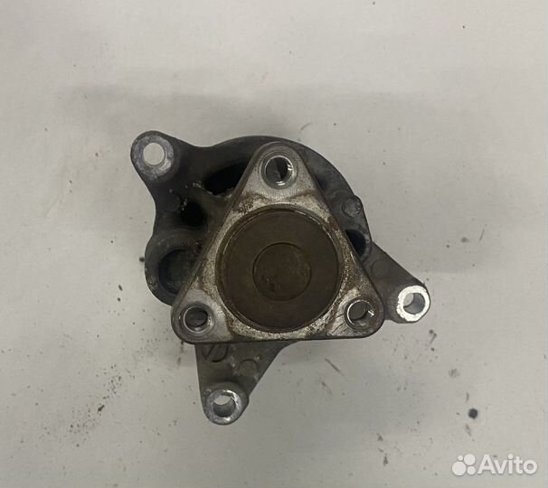 Помпа мазда 3/6 2.0