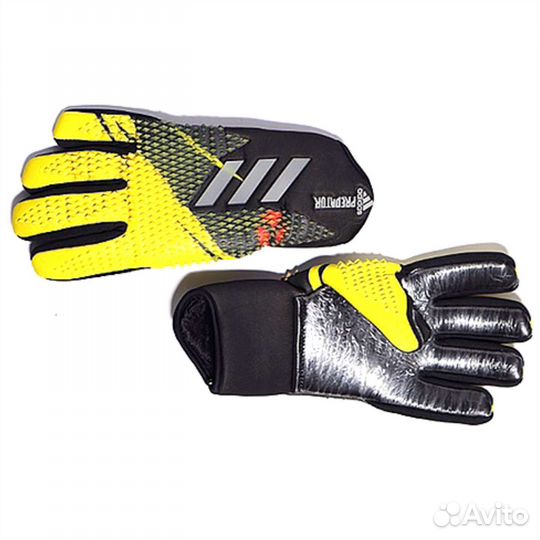 Вратарские перчатки футбольные Adidas predator
