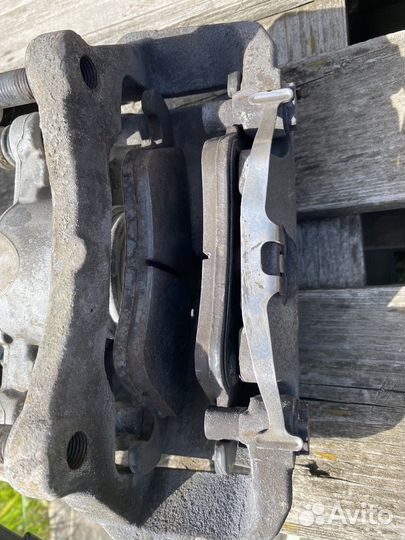 Комплект 320 тормозов