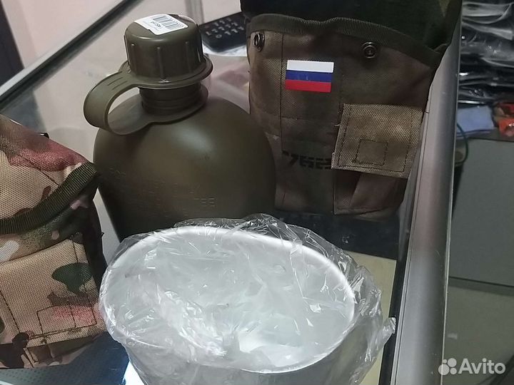 Фляжка с котелком